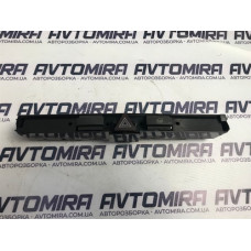 Кнопка аварійки Opel Astra H 2004-2010 13100105